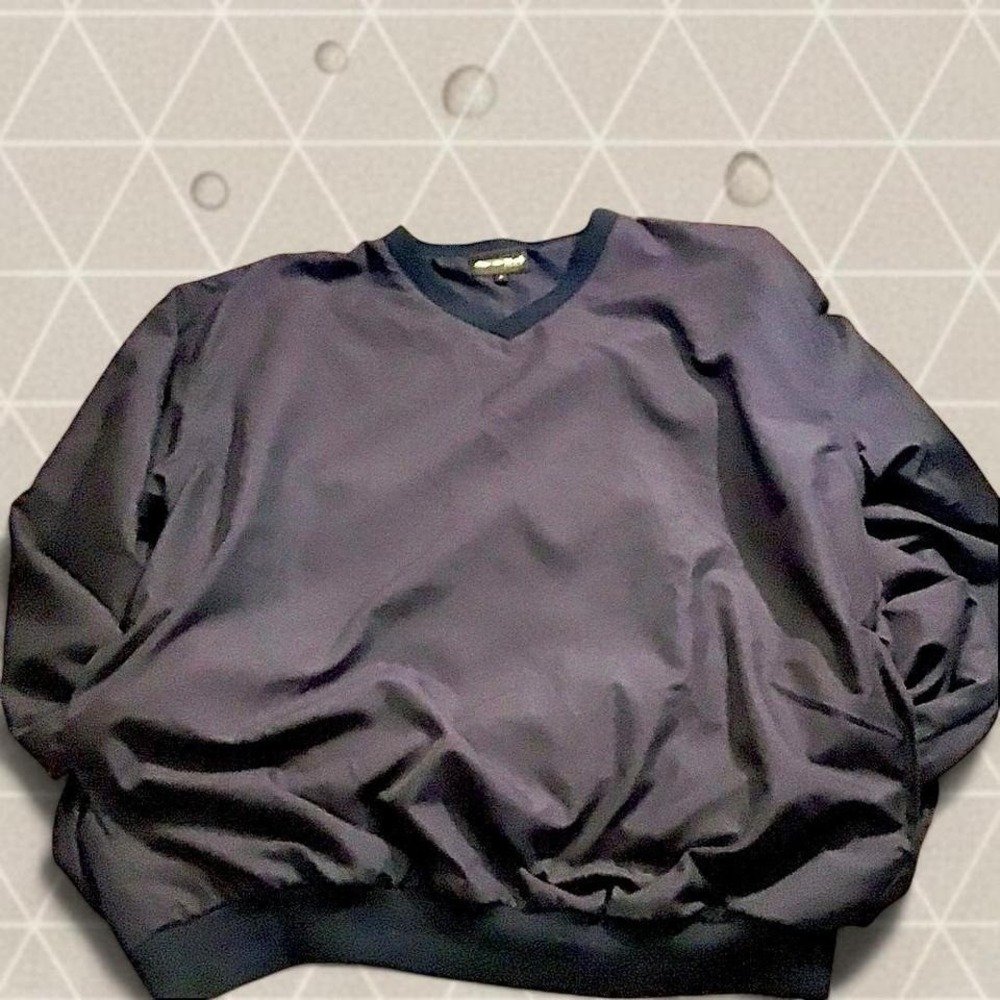 Bollé Golf Navy Blue V  Neck  Windbreaker Pullover Golfwear